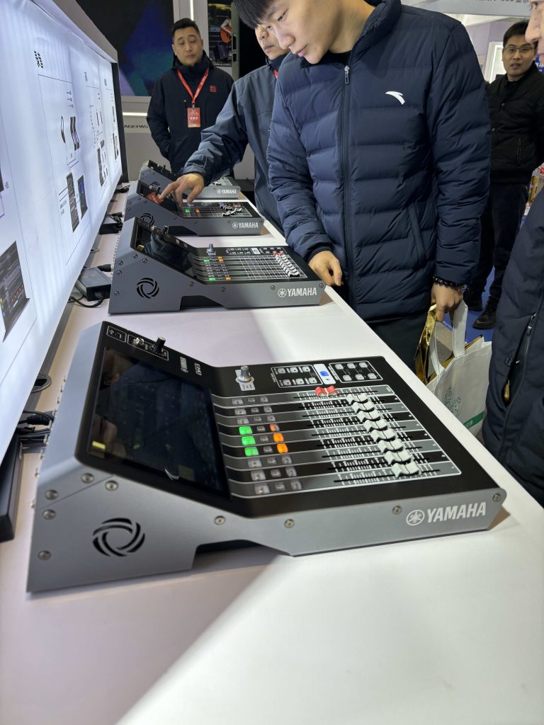 山東酷影參加 2024 第23屆中國(濟南)數(shù)字安防產(chǎn)業(yè)博覽會插圖2